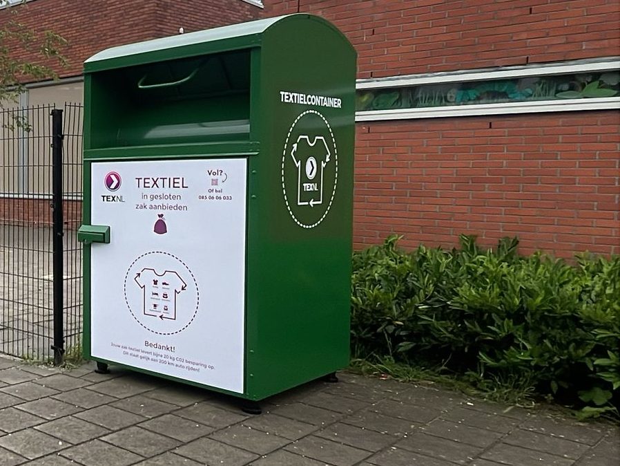 TexNL-textielcontainer bij een basisschool